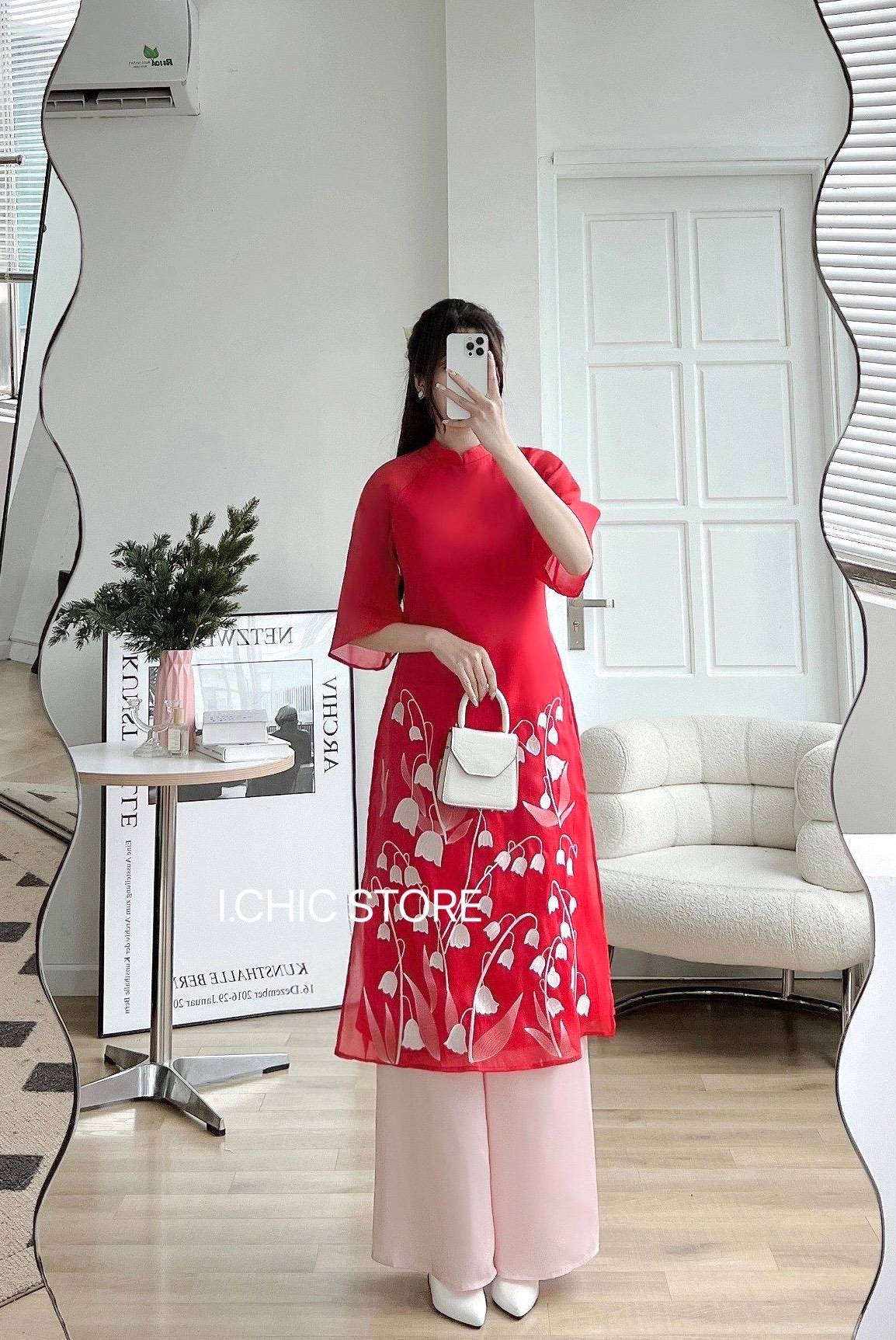Áo Dài Thêu Linh Lan Đỏ